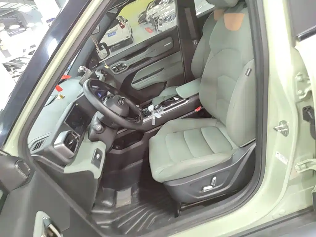 Geely Cowboy — миниатюра 15
