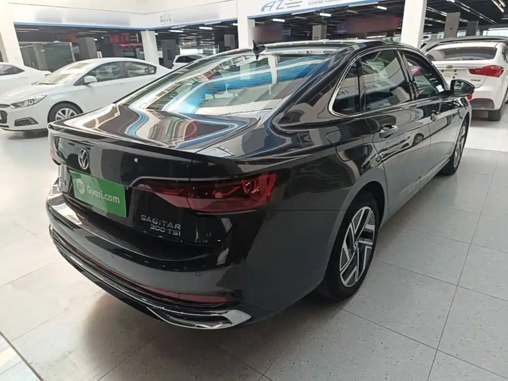 Volkswagen Sagitar — миниатюра 7
