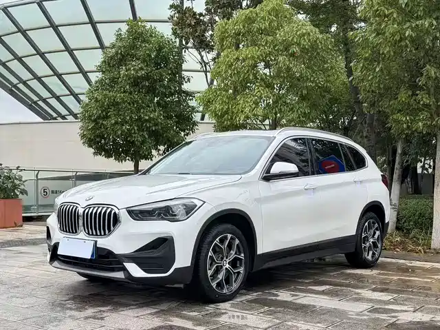 2021 BMW X1