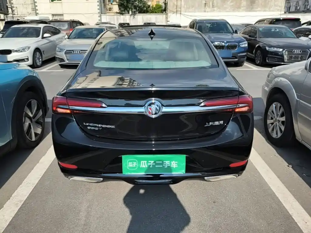 Buick LaCrosse — миниатюра 6