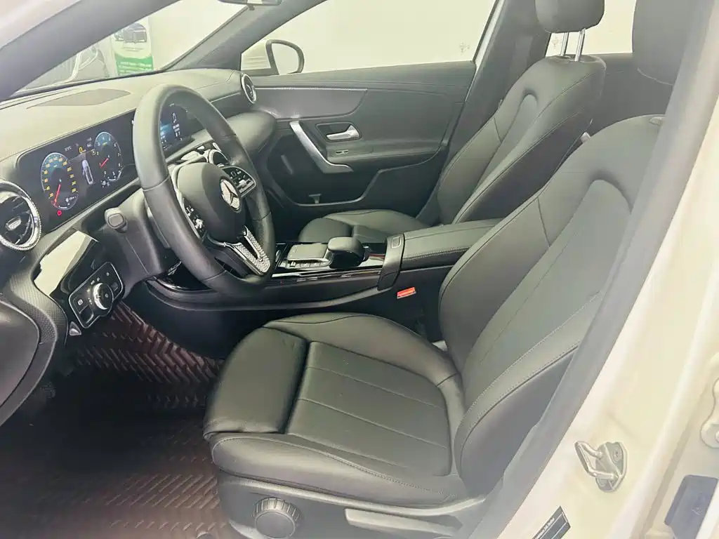 Mercedes-Benz A-Class — миниатюра 19
