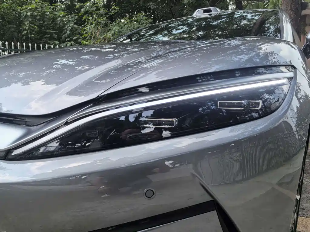 BYD Han L — миниатюра 2