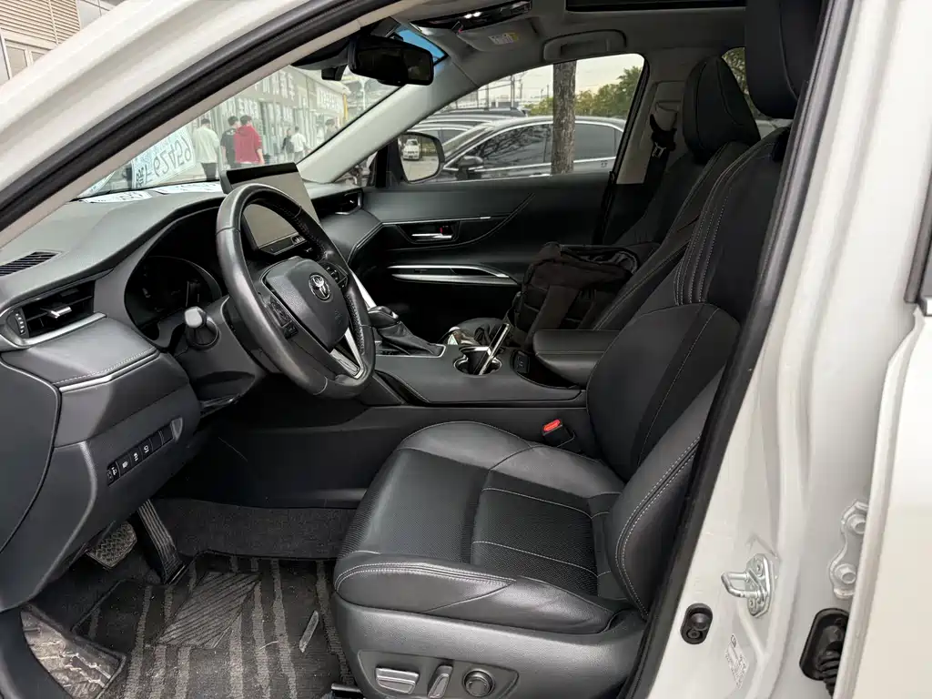 TOYOTA LING FANG HARRIER