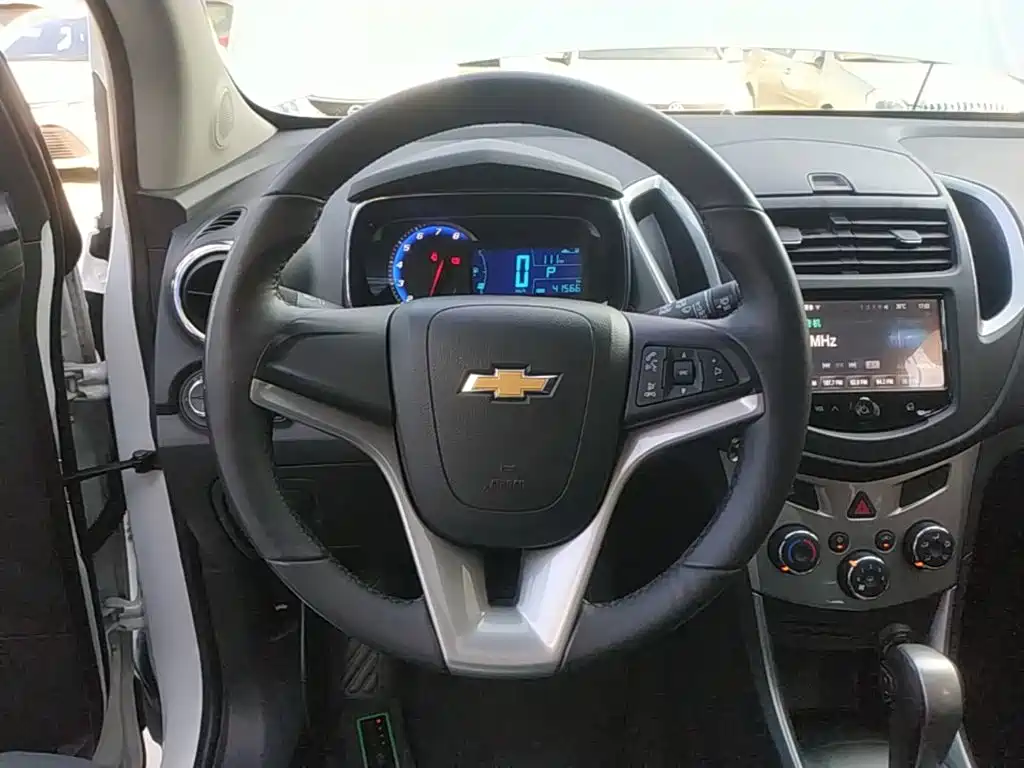 Chevrolet Trax — миниатюра 11