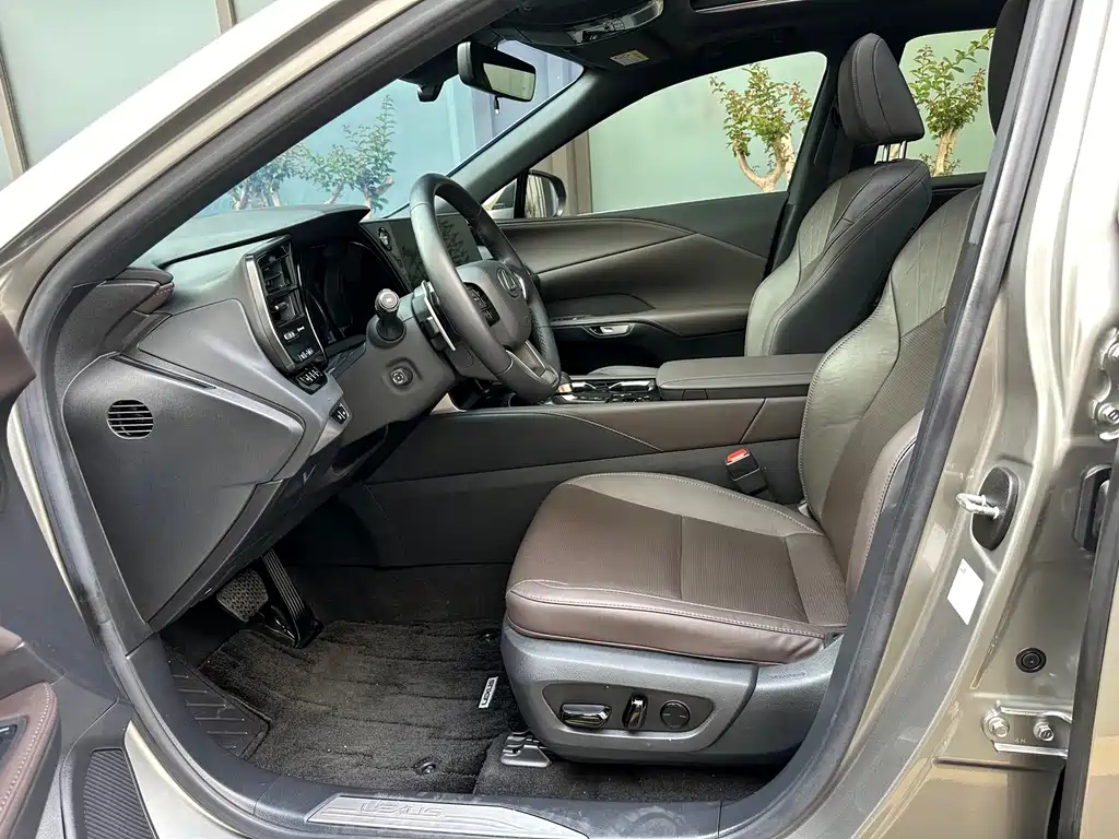Lexus RX 2023 350h