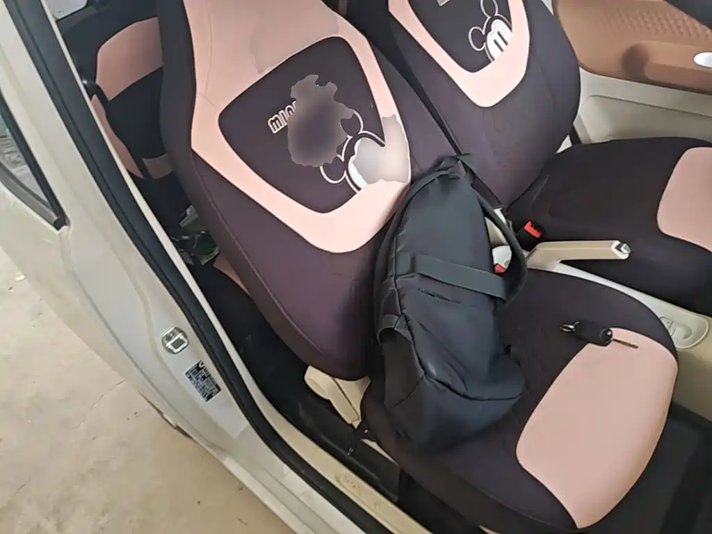 Wuling MINIEV — миниатюра 25