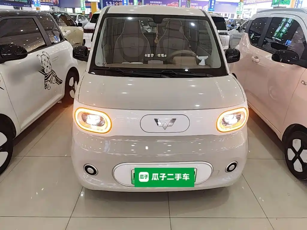 Wuling MINIEV — миниатюра 3