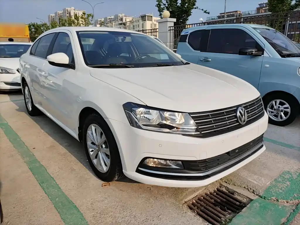 Volkswagen Lavida — миниатюра 4