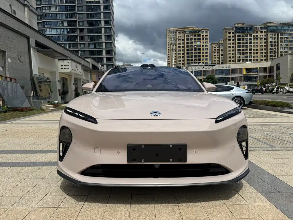 NIO ET5 — миниатюра 2