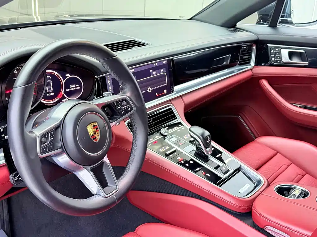 Porsche Panamera — миниатюра 5