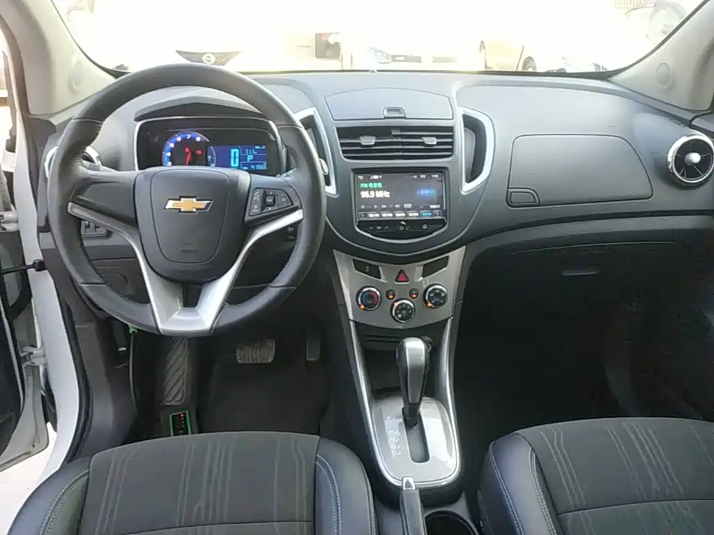 Chevrolet Trax — миниатюра 10