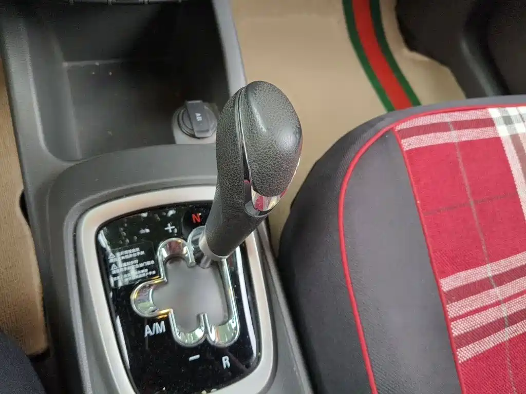 Chevrolet Sail — миниатюра 7