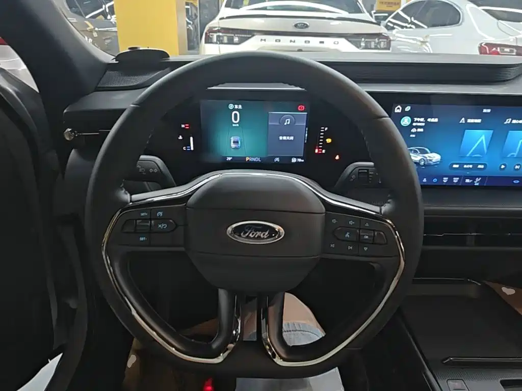 Ford Mondeo — миниатюра 11