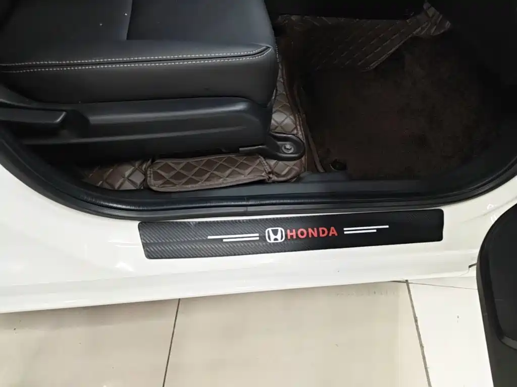 Honda Fit — миниатюра 21