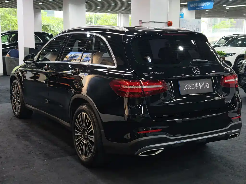 Mercedes-Benz GLC — миниатюра 15
