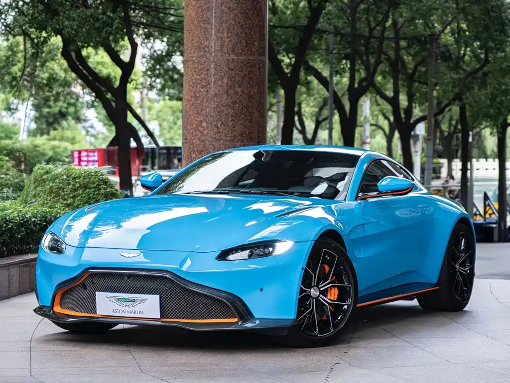 Aston Martin V8 Vantage