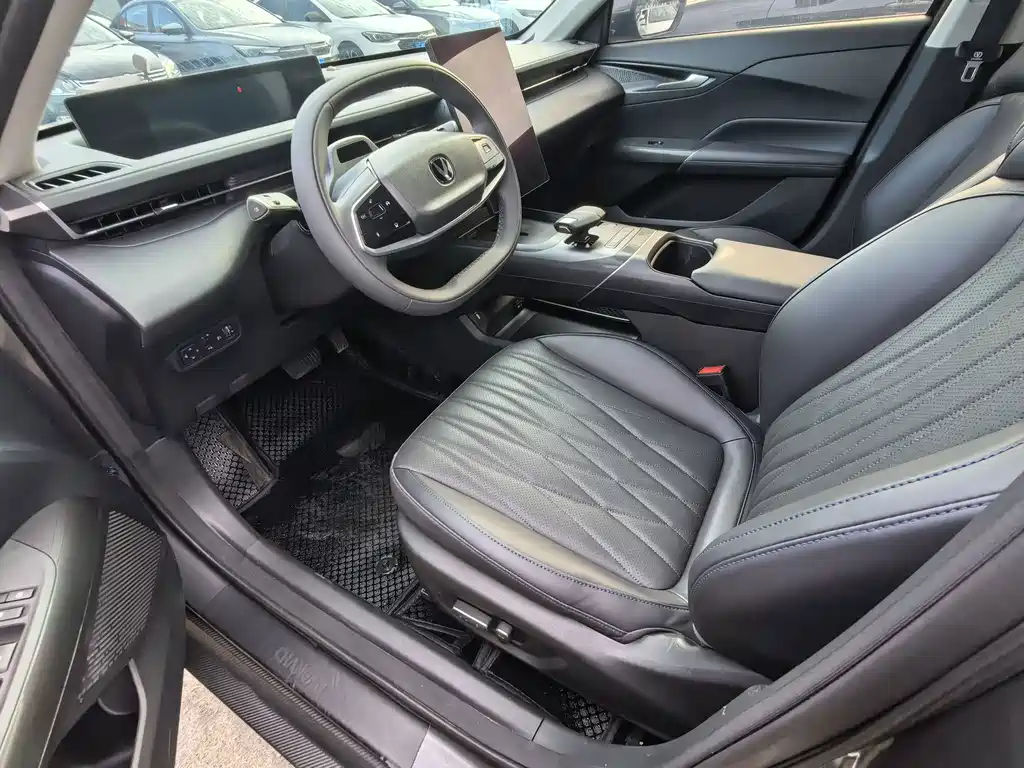 Changan Yida — миниатюра 8