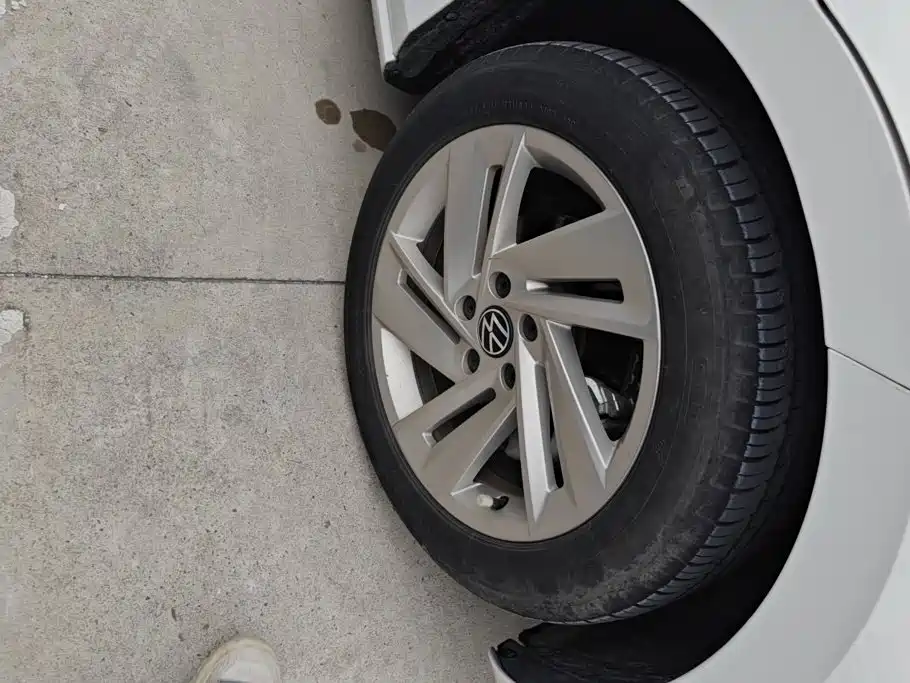 Volkswagen Lamando — миниатюра 6