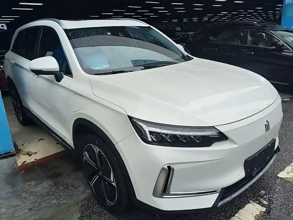 Skyworth EV6 — миниатюра 4