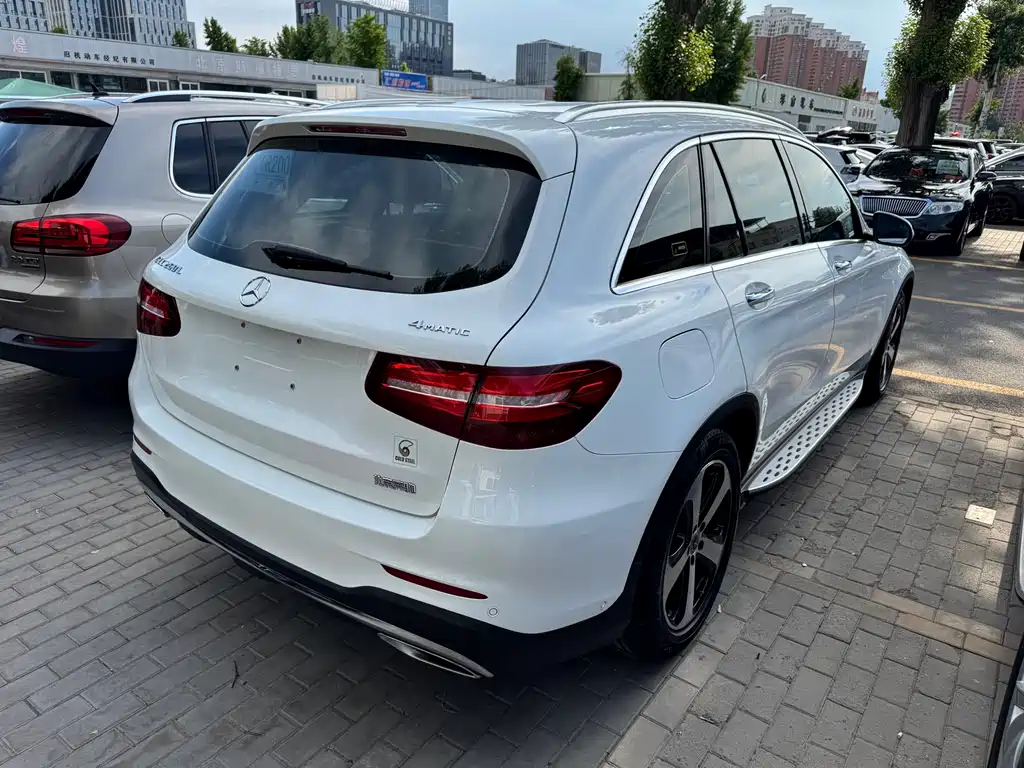 Mercedes-Benz GLC 2019 GLC 260 4MATIC Luxury