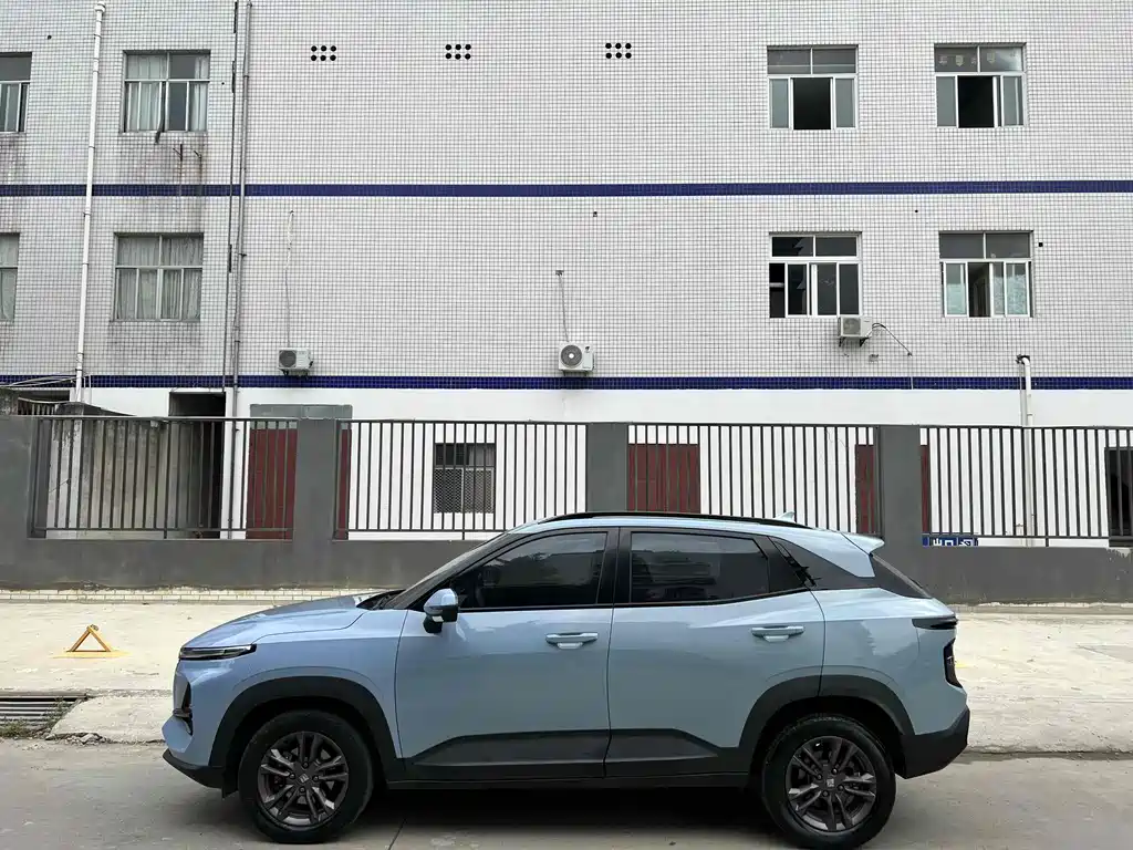 BAOJUN RS 3