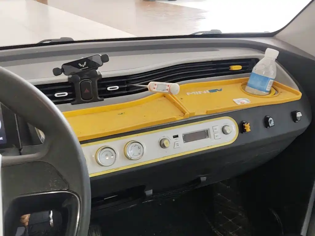 Wuling MINIEV — миниатюра 13