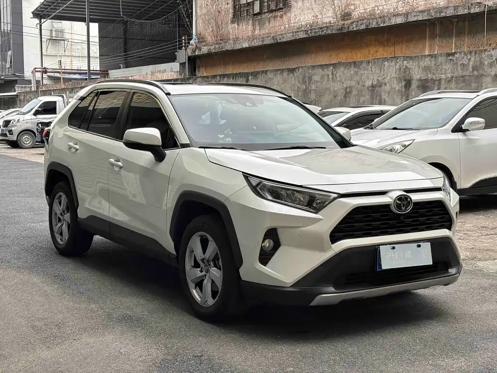 TOYOTA RAV4 RONGFANG