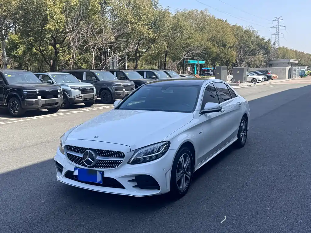 Mercedes-Benz C-Class 2019