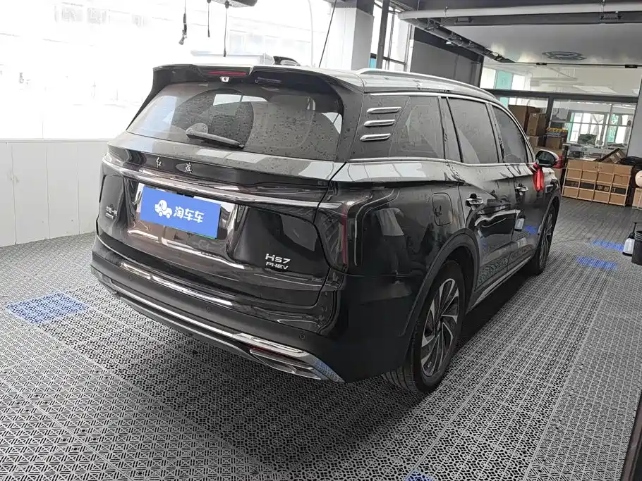 Hongqi Hongqi HS7 PHEV — миниатюра 3