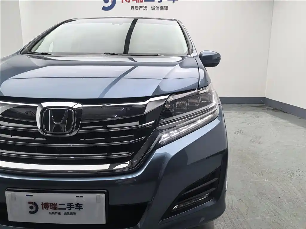 Honda Elysion 2016 2.4L