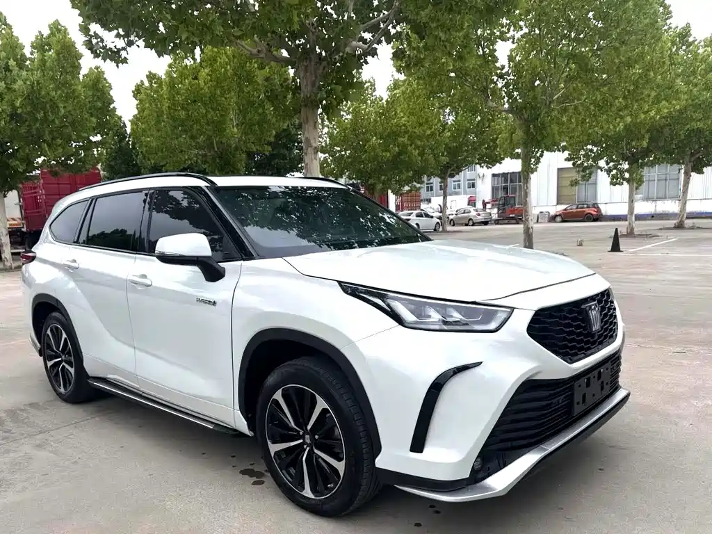 Toyota Crown Kluger 2022 2.5L HEV Luxury