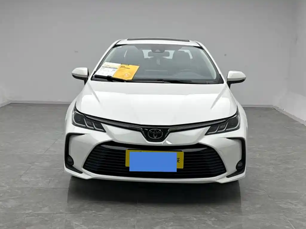 TOYOTA COROLLA