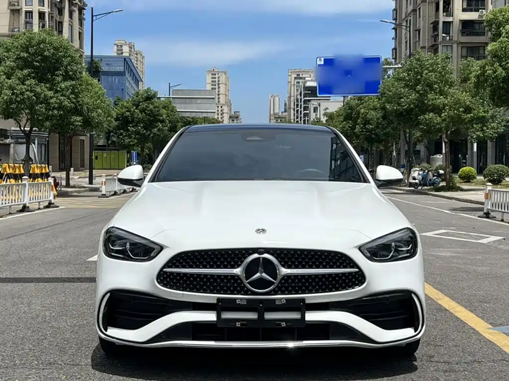 Mercedes-Benz C-Class — миниатюра 5