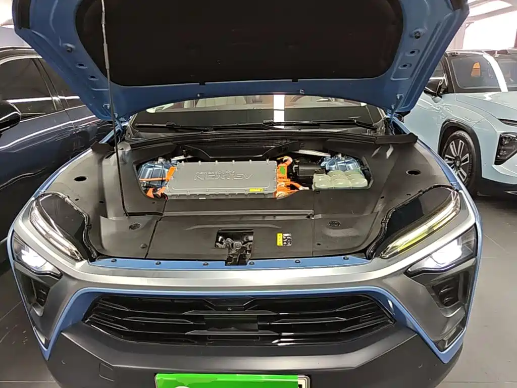 NIO ES8 — миниатюра 13