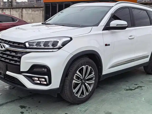 CHERY TIGGO 8