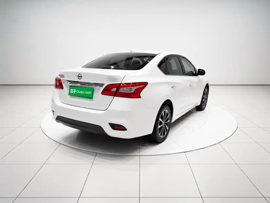 Nissan Sylphy — миниатюра 6