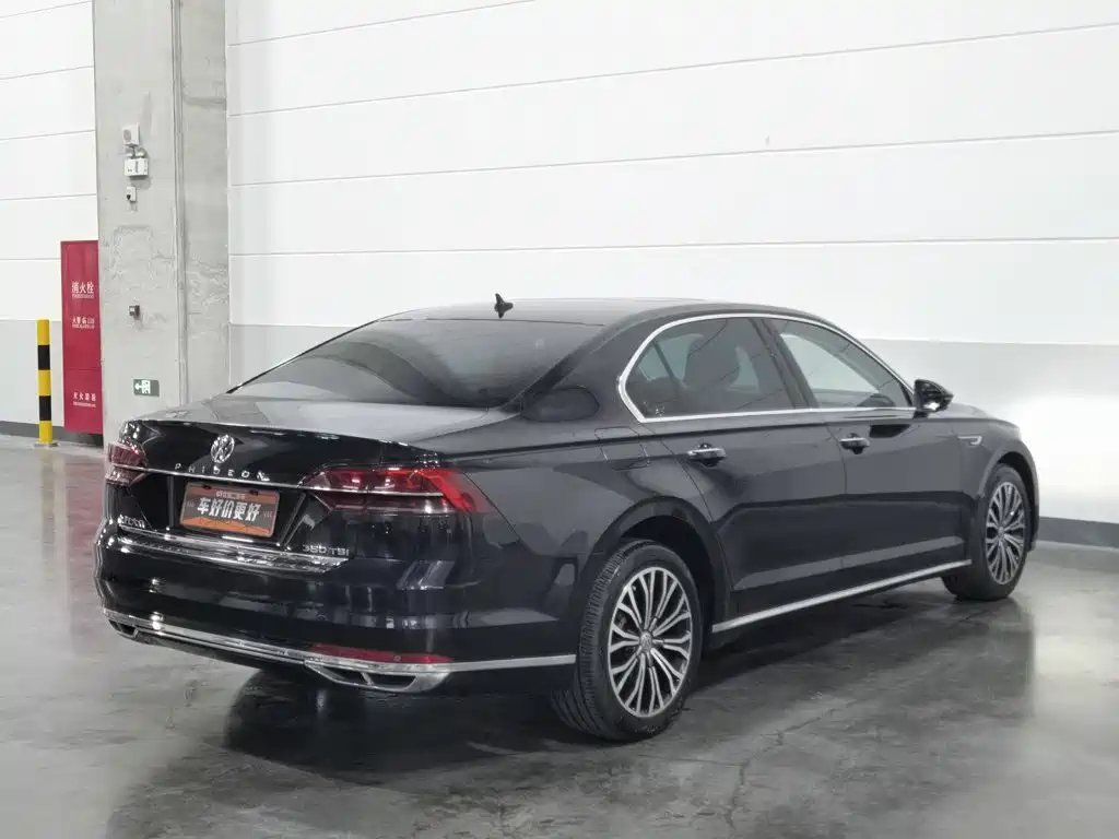 Volkswagen Phideon — миниатюра 2