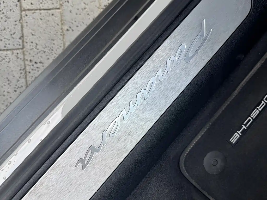Porsche Panamera — миниатюра 15
