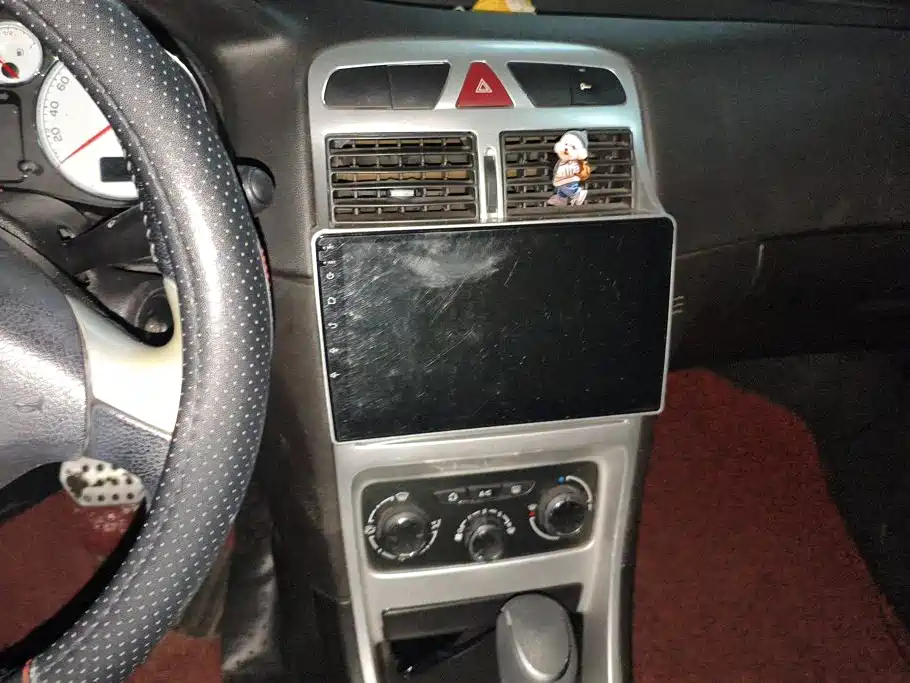 Peugeot 307 — миниатюра 13