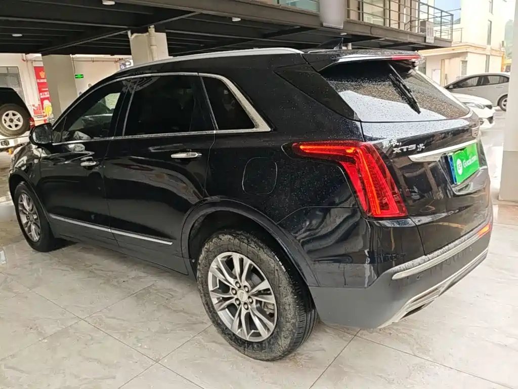 Cadillac XT5 — миниатюра 5