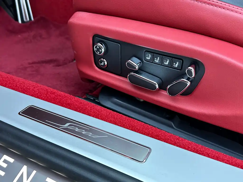 BENTLEY CONTINENTAL PLUG IN HYBRID