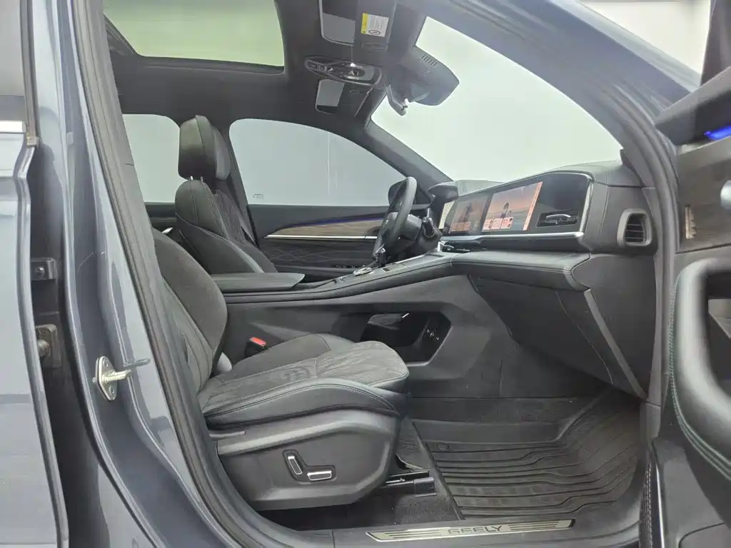 Geely Xingyue L — миниатюра 18
