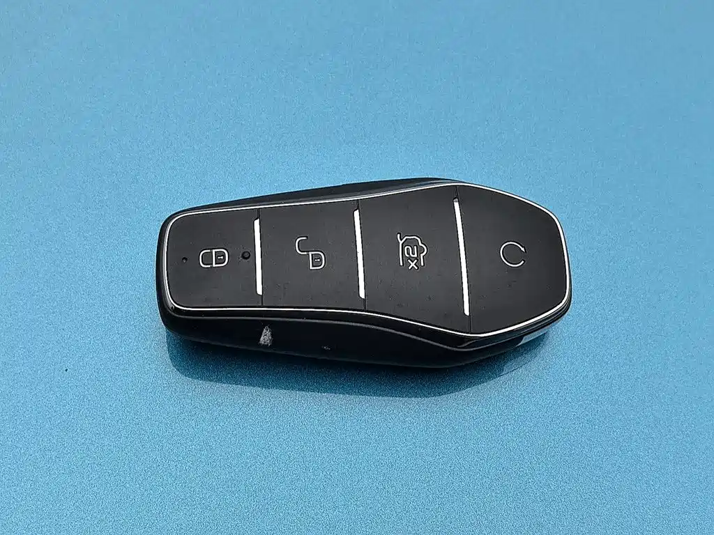 BYD Yuan Plus — миниатюра 19