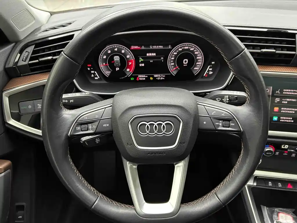 Audi Q3 — миниатюра 8