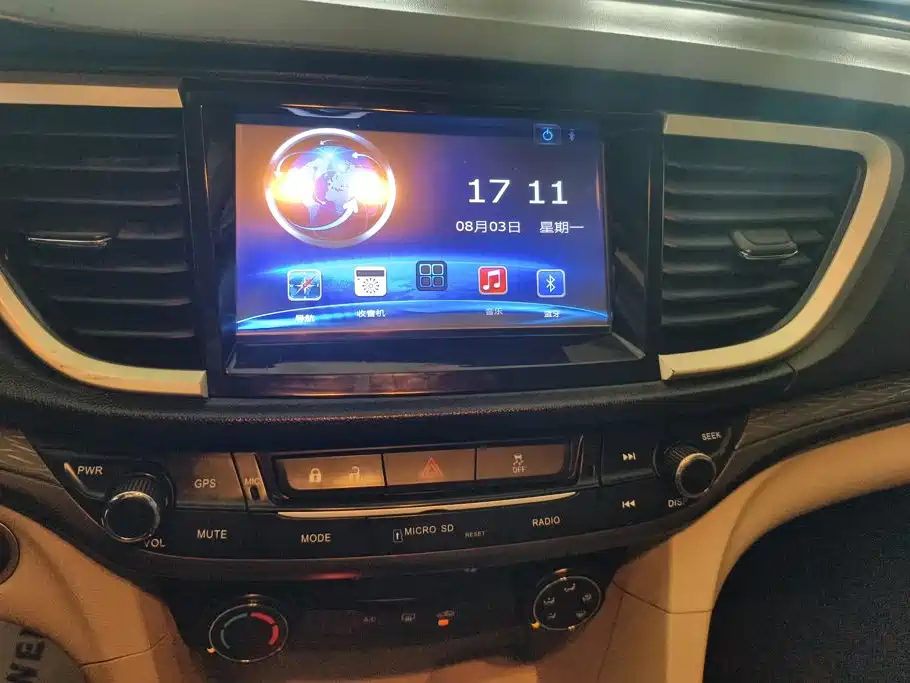 Buick Excelle — миниатюра 13