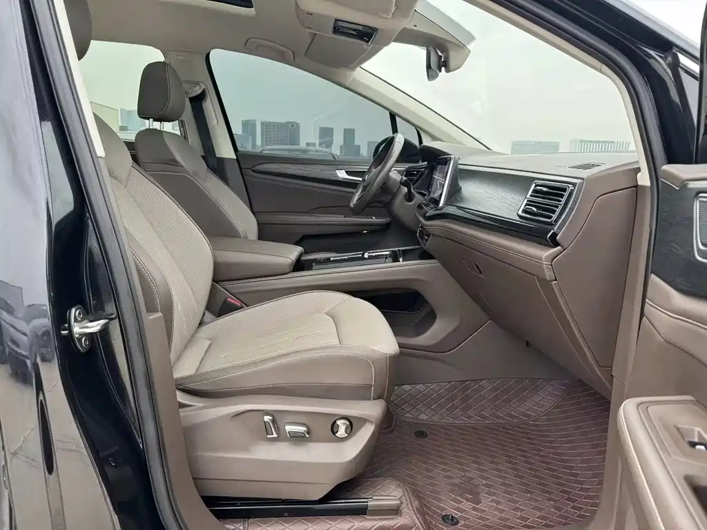 Volkswagen Viloran — миниатюра 15