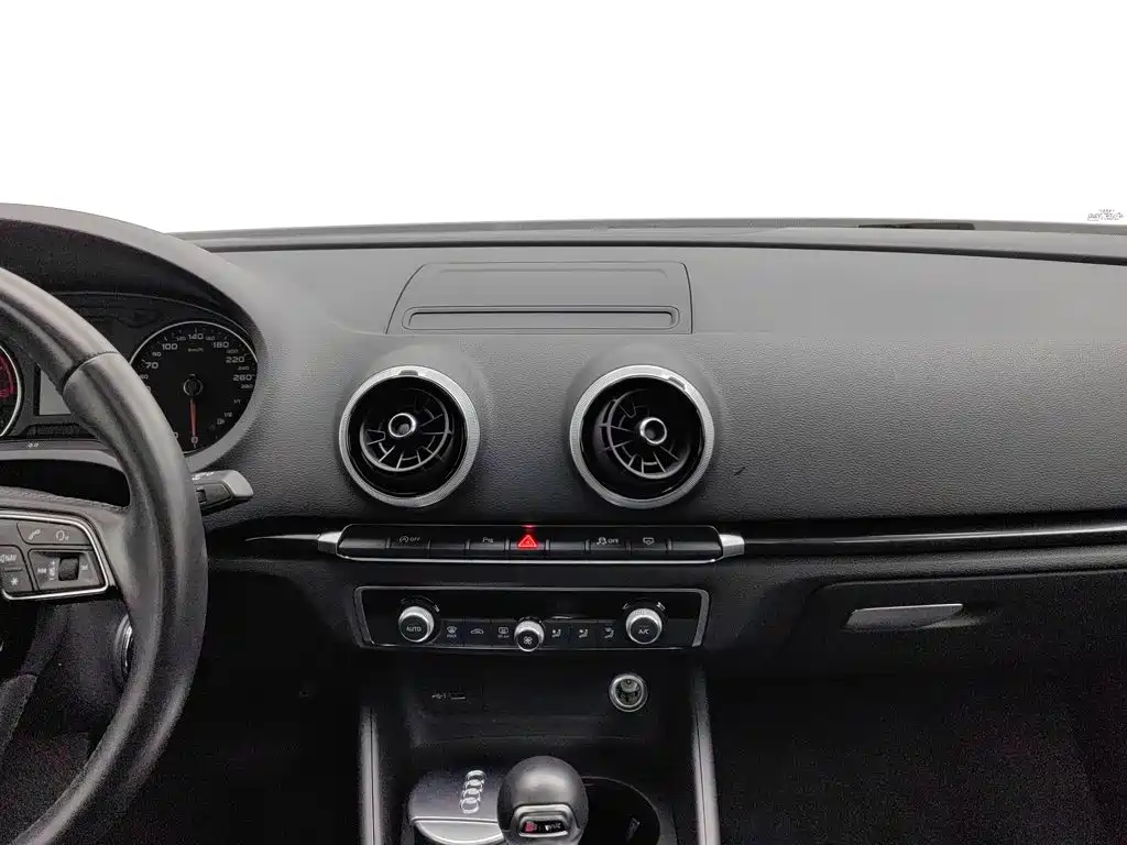 Audi A3 — миниатюра 12