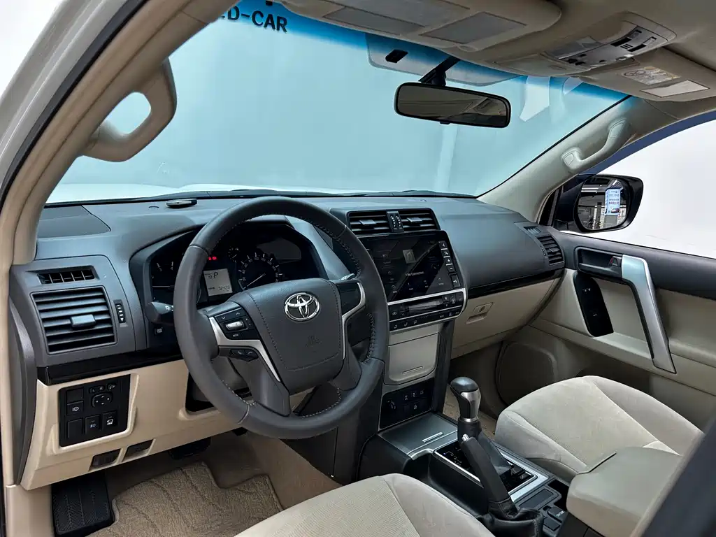 Toyota Land Cruiser Prado 2023 4.0L