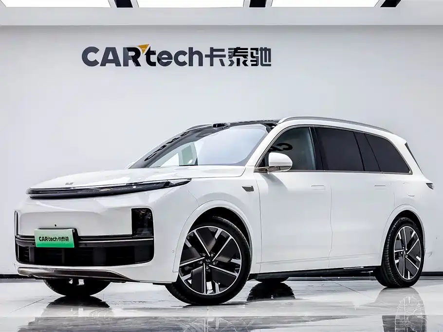Li Auto Li L9 2025