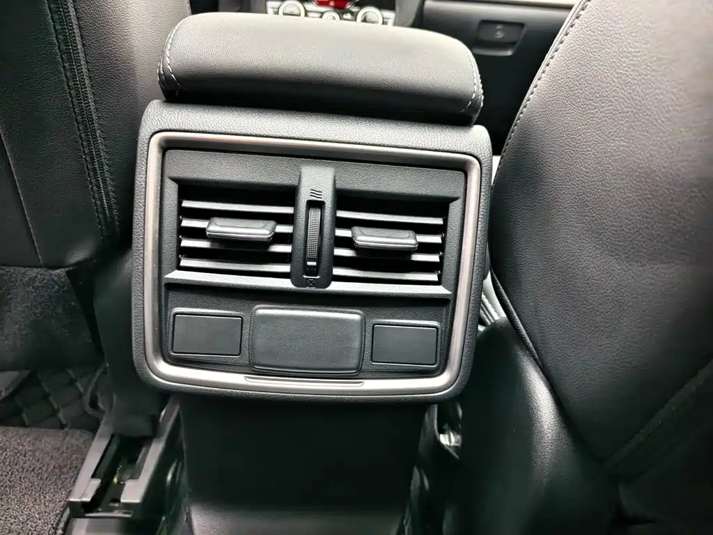 Subaru Forester 2024 2.5i AWD Luxury EyeSight
